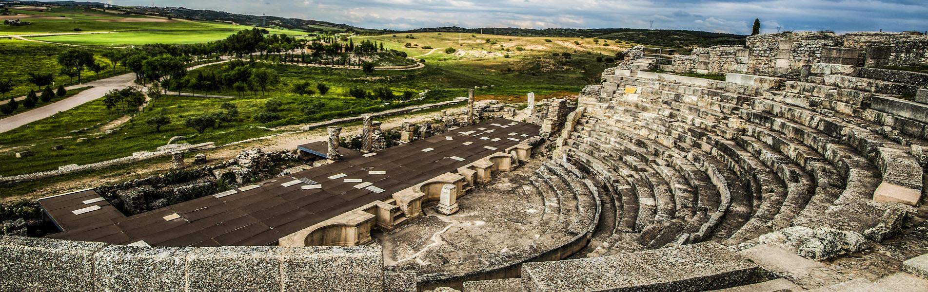 Segóbriga con niños desde Madrid anfiteatro romano familia